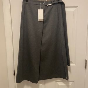 NWT Hugo Boss Italian Wool Gray MIDI Skirt A Line  EU 34
